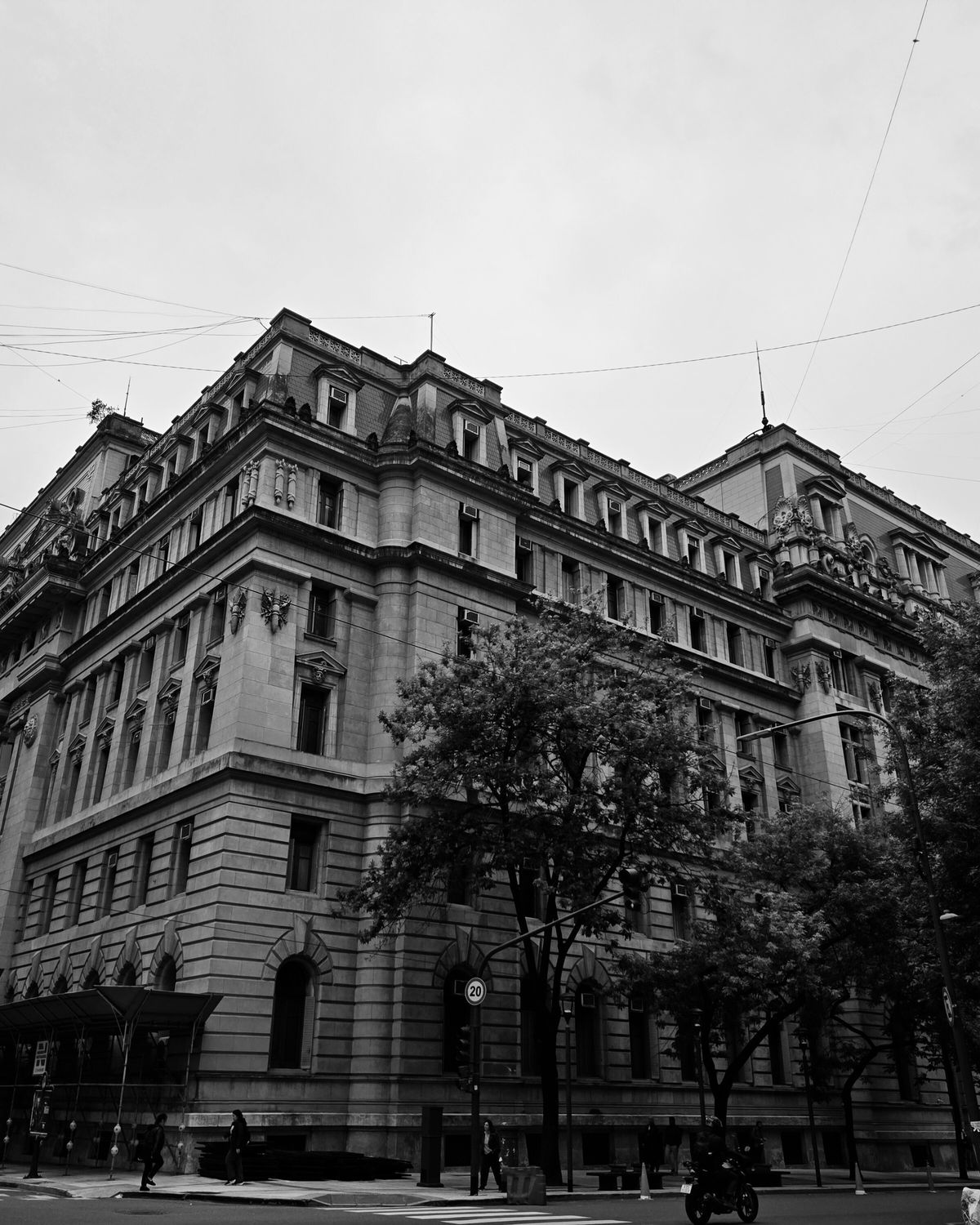 Can the Argentine government seize your property